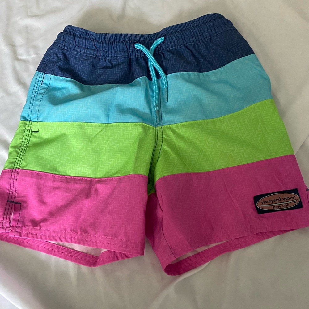 Boys Vineyard Vines swim